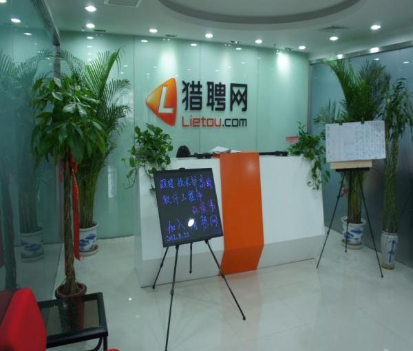 thumb_95f229f4055a939e6d78cb526148efec.jpg